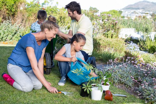 Secure card and PayPal payment methods for gardening services